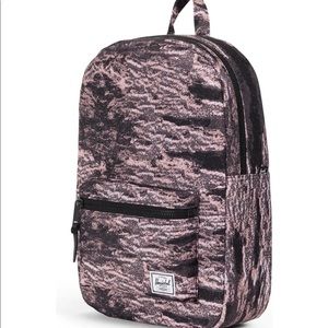 NWT Herschel Settlement backpack - Ash Rose